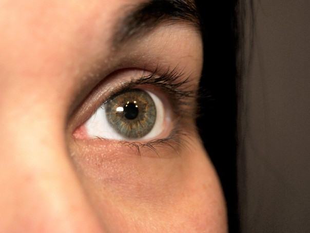 Темные круги под глазами оказались тревожным симптомом