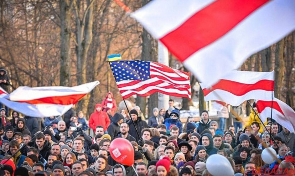 Белоруссия – Запад: траектория синусоиды