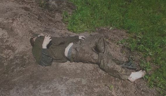 Украинских херой лёг спать в окопе... и утонул