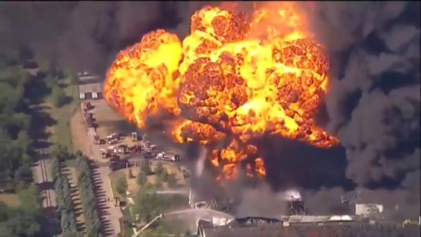 В Иллинойсе произошел крупный взрыв на химическом заводе