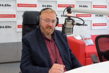 Милонов предложил лишить коллекторов пенсии и запретить им занимать любые должности