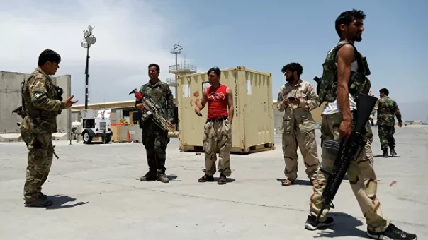 Что делать Средней Азии с "американскими" афганскими беженцами? Петр Акопов