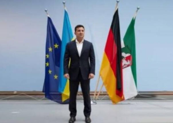 Министр обороны ФРГ отказался встречаться с Зеленским