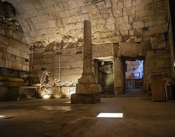 В Иерусалиме нашли роскошный банкетный зал времен Христа