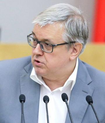 Идеолог ЕГЭ и сторонник пенсионной "реформы": что стоит за отставкой Кузьминова?