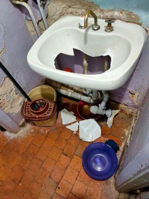 В украинских вузах студентам живется хуже, нежели осужденным в тюрьме