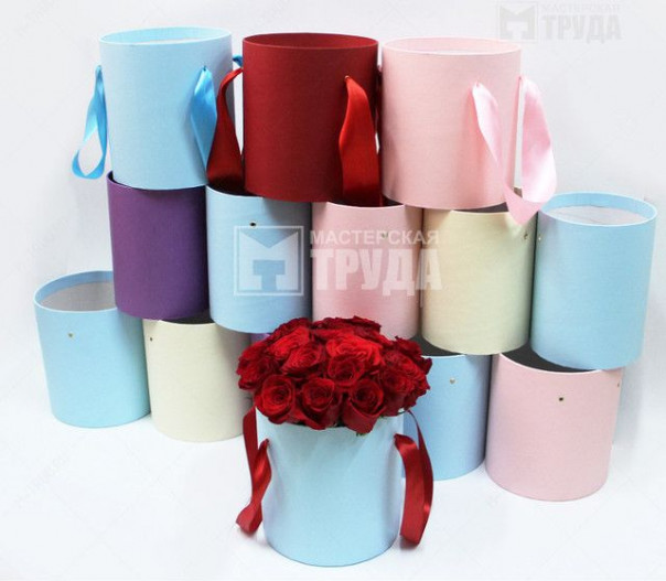 Коробки для цветов от компании «Мастерская труда» в Санкт-Петербурге: достойное оформление любого букета