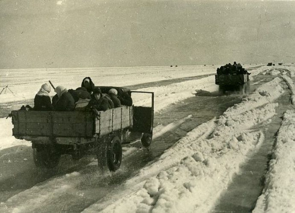 Спасти Ленинград: из истории Дороги Жизни / Егор Яковлев и Баир Иринчеев