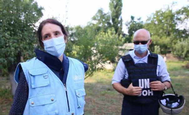 Глава миссии ООН Богнер посетила самые обстреливаемые поселки ЛНР