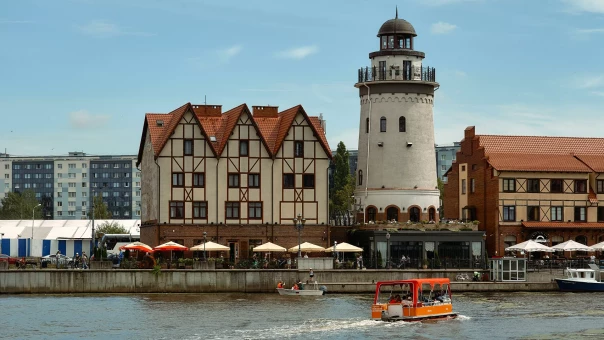 В Германии развесили плакаты с Калининградской областью в составе страны