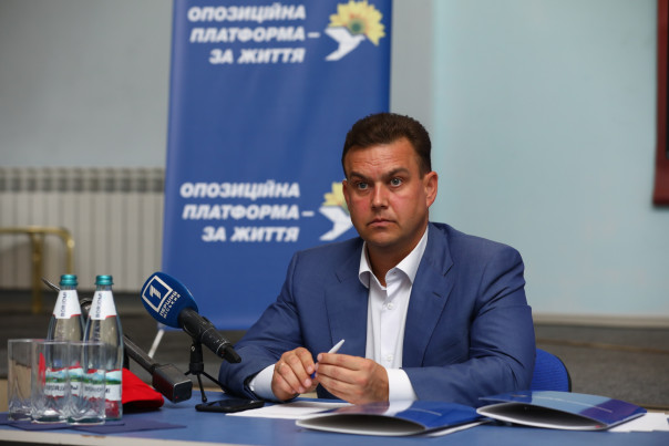 Все дело в носках: на кадрах гибели мэра Кривого Рога заметили несостыковку