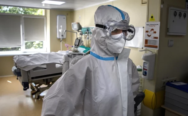 Ученые оценили эффективность вакцинации против тяжелого COVID-19