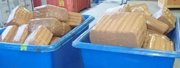 Количество смертей от передозировок в США выросло за прошлый год на 29% до 93 000