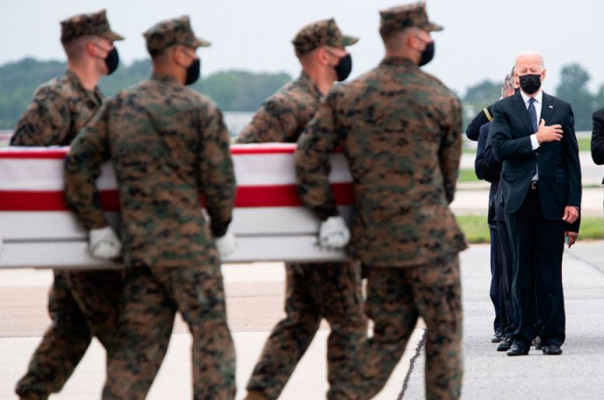 Внутри США, против США, за счет США