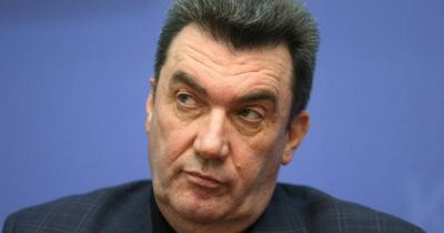 Садись, двойка! Данилов перешел на латиницу и сделал три ошибки в одном предложении