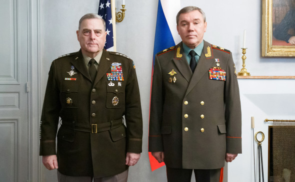 WSJ узнала о планах США использовать российские военные базы в Азии