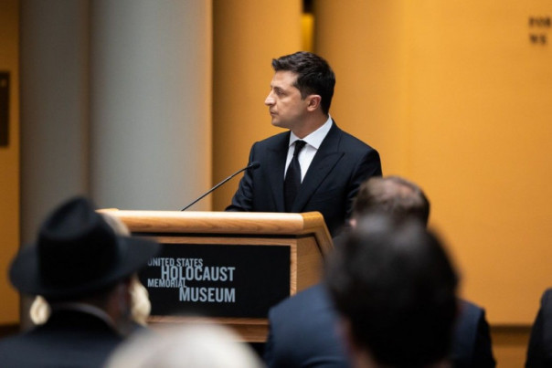 Как Зеленский врал в музее Холокоста