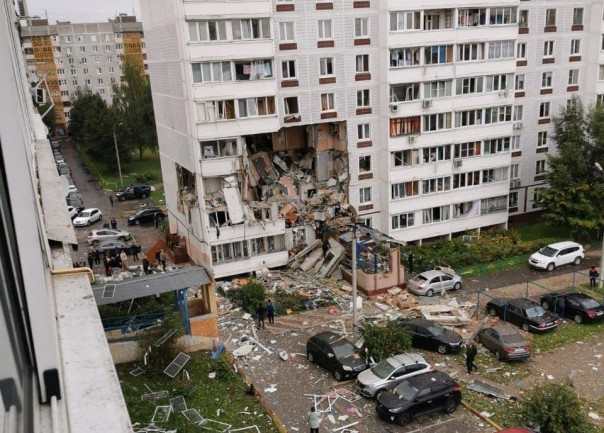 В жилом доме в Ногинске произошел взрыв газа, обрушились конструкции трех этажей