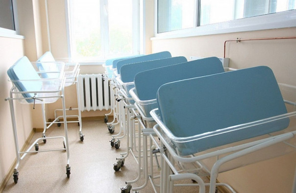 Бездетная Украина: вступать в ЕС через двадцать лет будет некому