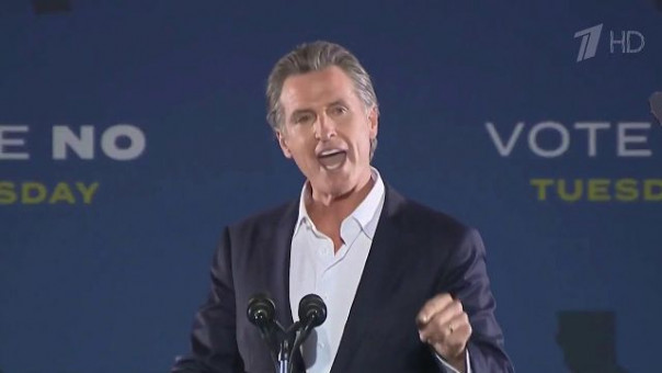 Жители Калифорнии намерены отправить в отставку губернатора штата.