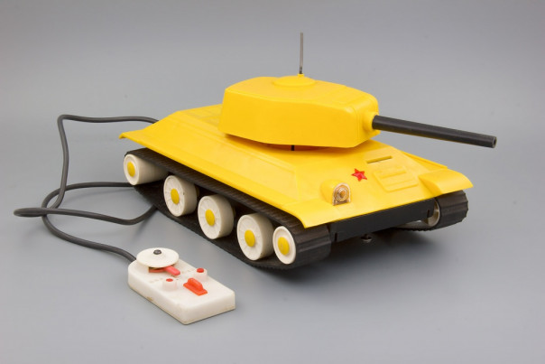 Захарова назвала слова главкома ВСУ о поездке на танке в Москве мечтой маленького мальчика