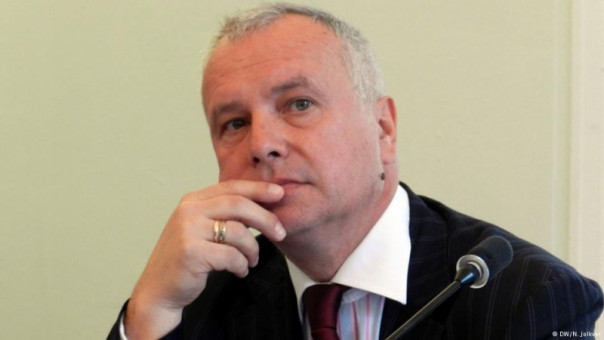 Александр Рар не исключил выход Франции из НАТО