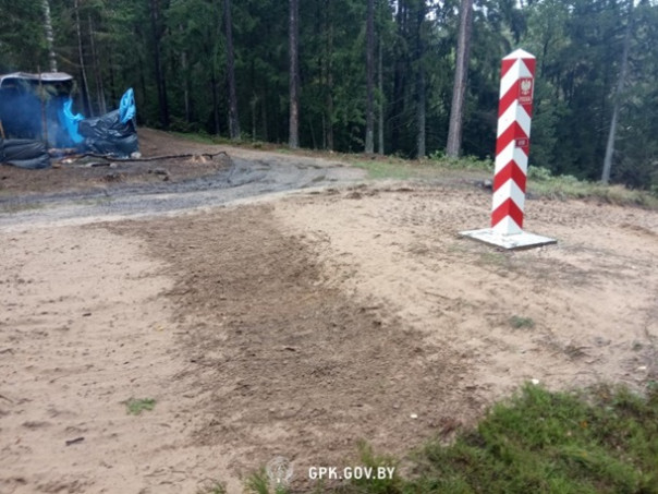 На границе с Белоруссией нашли три тела