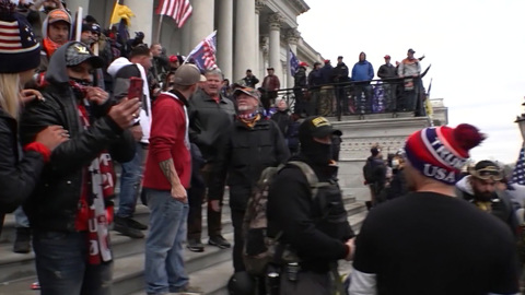 Штурм Капитолия: Трамп снова судится с властями США