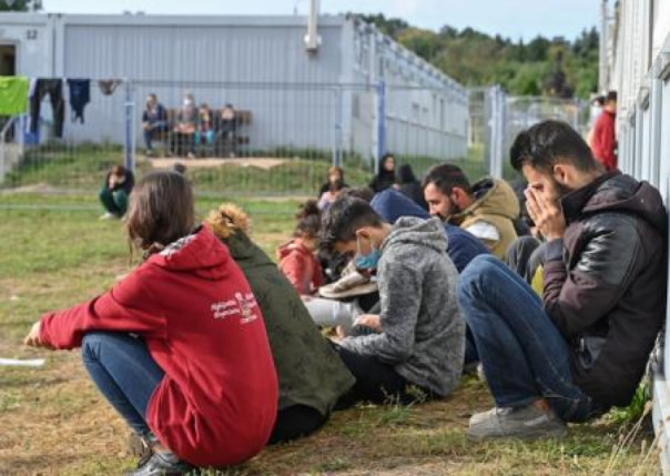 Глава МВД Германии обвинил в миграционном кризисе Беларусь, Россию и Грецию