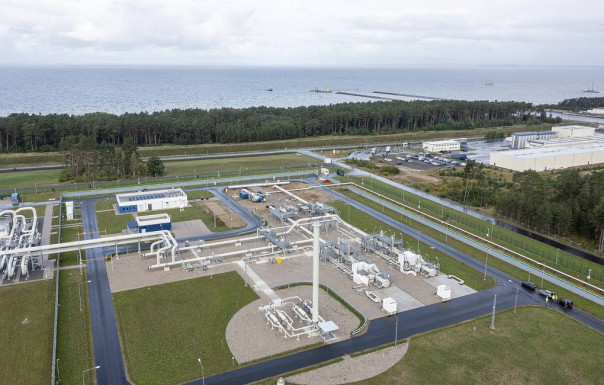 Первая нитка "Северного потока - 2" наполнена газом и готова к запуску