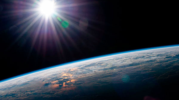 США выдумали космическую провокацию против России