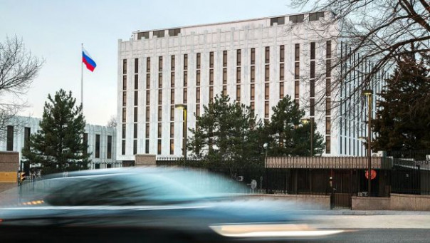 В отношениях России и США наметились позитивные сдвиги, заявил посол