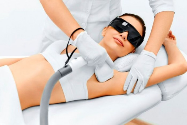 Когда начать уход за собой в центре аппаратной косметологии в Москве