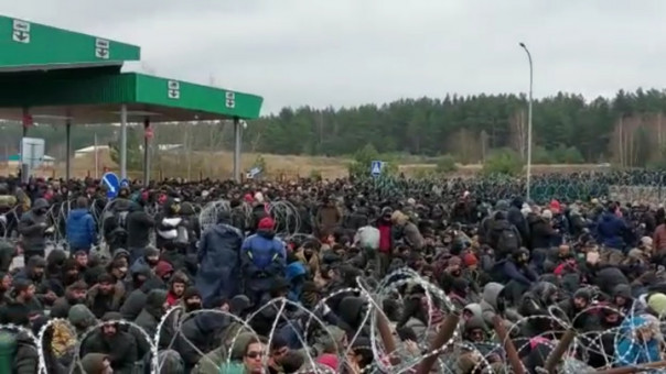 На польско-белорусской границе произошла стрельба. Мигранты пробуют на прочность другой КПП.