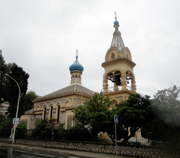 Суд французского Граса признал церковь в Канне собственностью России