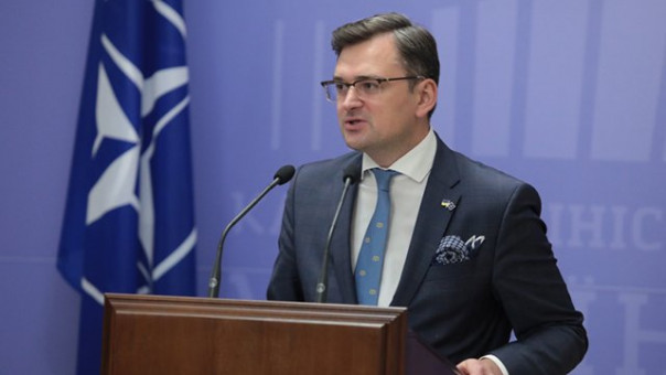 Кулеба заявил, что Украина ведет "очень активный диалог" о покупке оружия