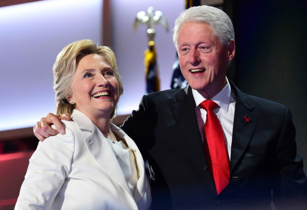 Удар по клану Клинтонов усилит антироссийских «ястребов»