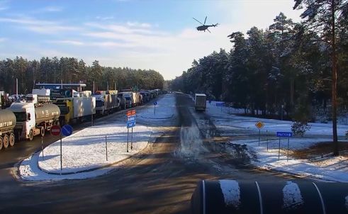 Украинские военные проникли на территорию Белоруссии. Видео