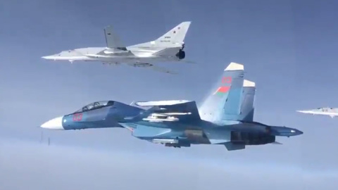 Военные летчики РФ и Белоруссии провели совместное патрулирование границ