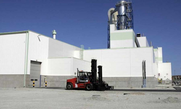 Производство в Прибалтике останавливается без электроэнергии из России