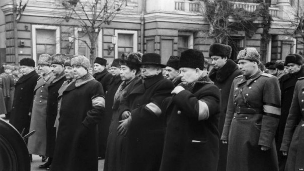 Русская смута 1953: смерть Сталина и схватка за трон. Юрий Апухтин