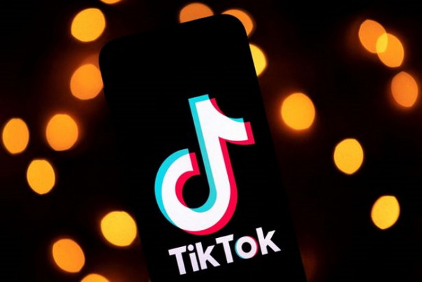 В TikTok появился смертельный тренд: 10-летняя девочка умерла в своей спальне