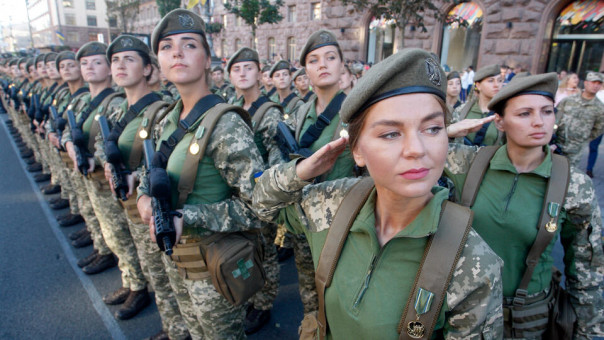 Военный эксперт предупредил о жестокости женщин в ВСУ