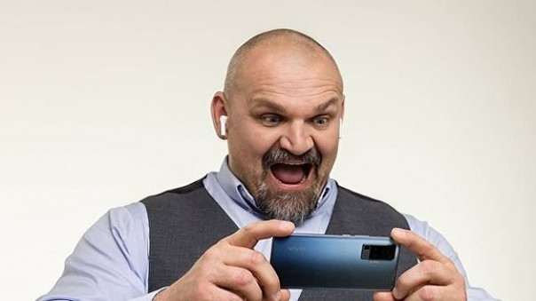 В стиле ню: Вирастюк оскандалился за сексистский комментарий