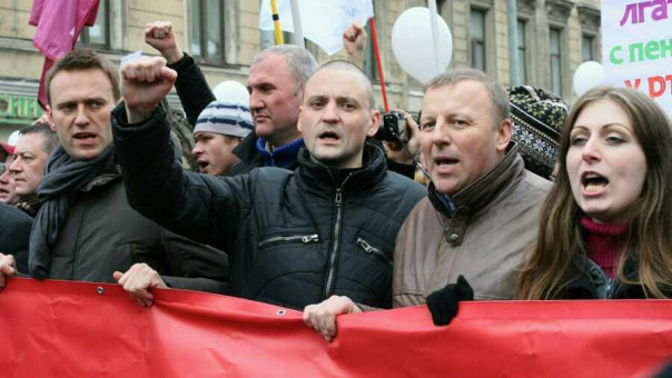 Запад воюет с Россией не ракетами, а иностранными агентами