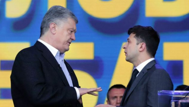 В Раде заявили о "спецоперации" Порошенко против Зеленского