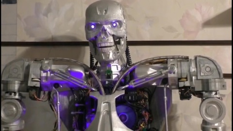 Пермский изобретатель сделал робота из своего покойного дедушки