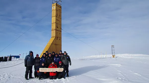Российские ученые достали в Антарктиде лед возрастом почти 600 тысяч лет