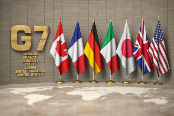 Главные русофобские страны G7 выразили солидарность с Украиной