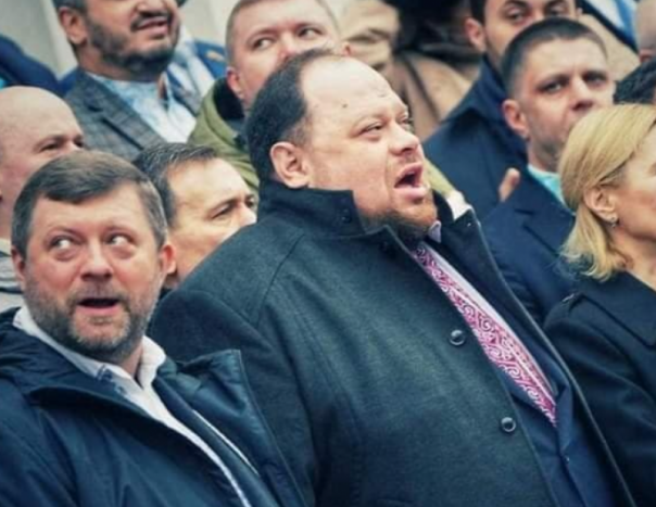 Стефанчук: Рада готова к введению военного положения, но надеется, что до этого не дойдет